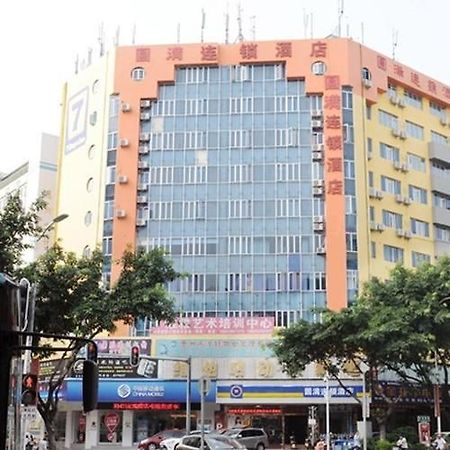 Yuanman Hotel Huizhou Yongwang Plaza Екстериор снимка